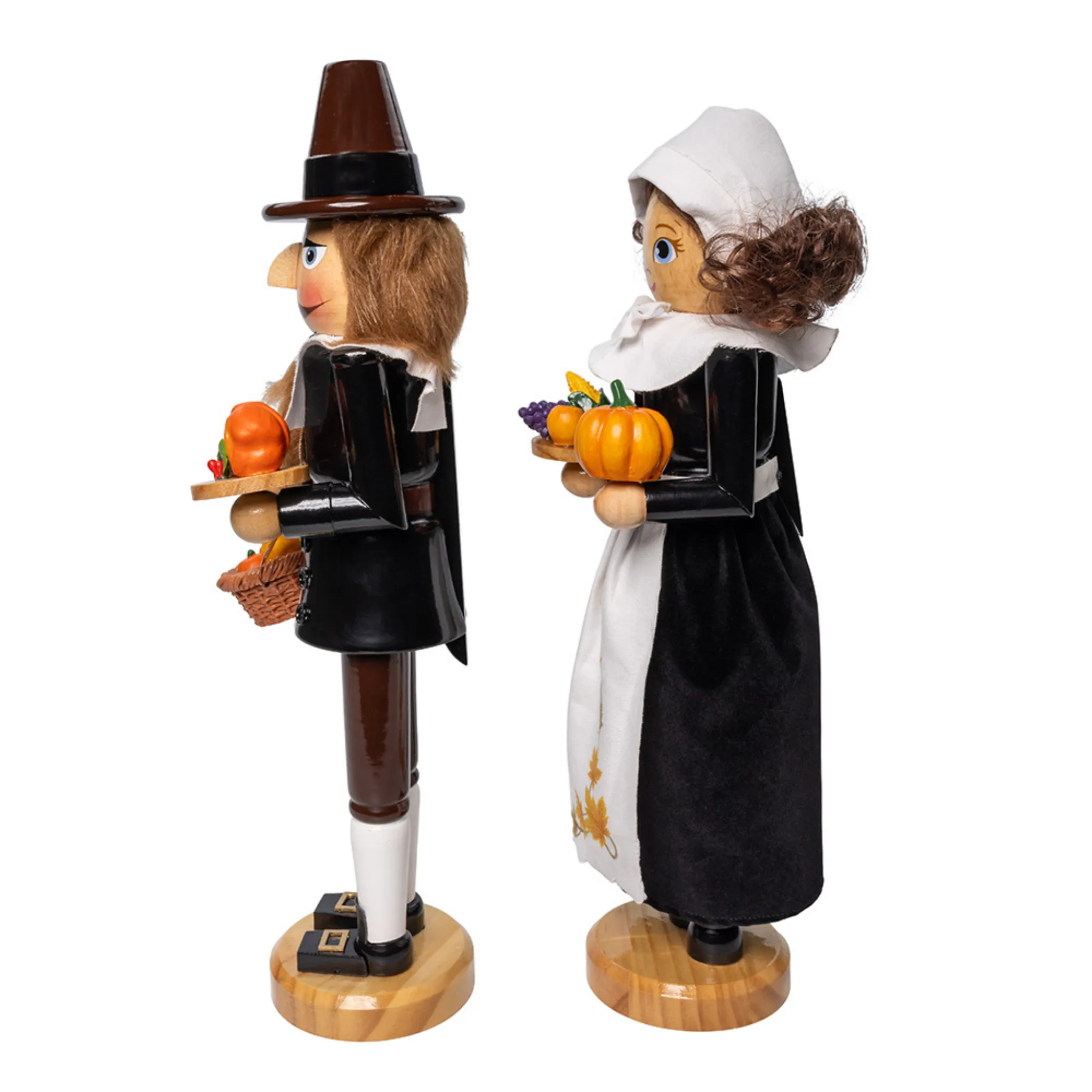 15" Man & Women Pilgrim Nutcracker Set