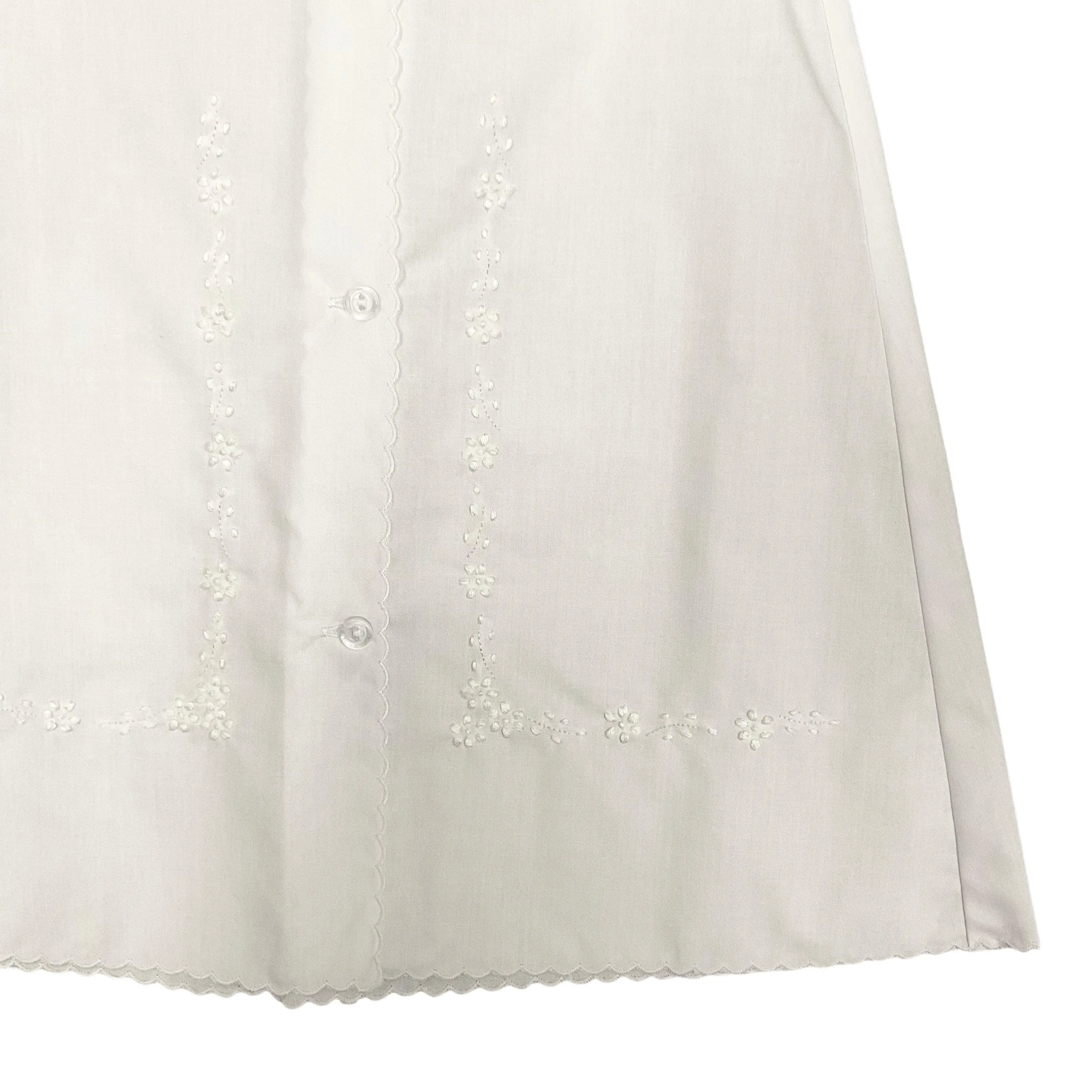 Auraluz White Daygown with White Embroidered Flowers