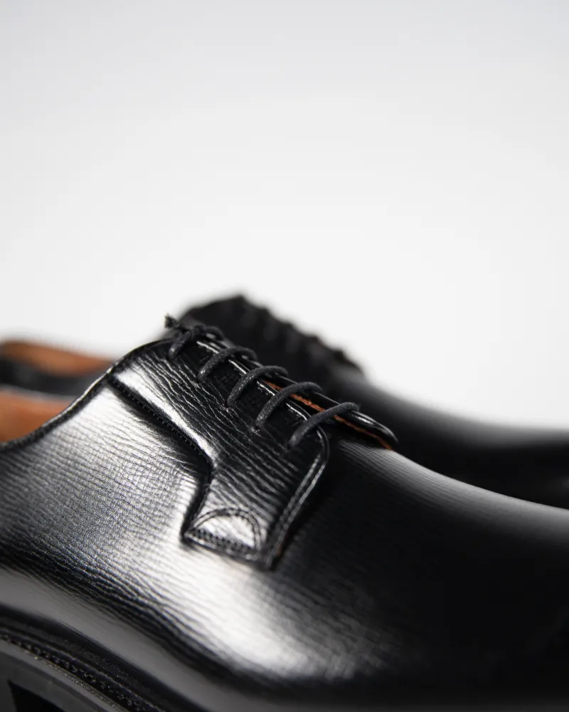 Black Alcazar Derby Shoe