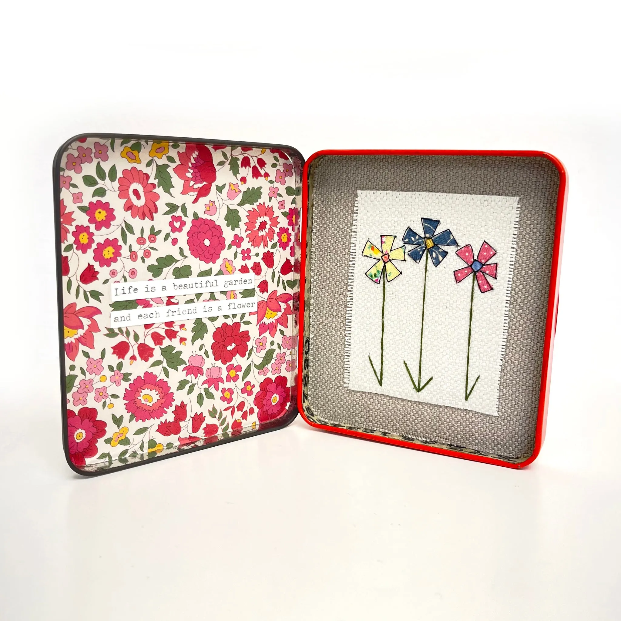 Life is a beautiful garden trinket tin