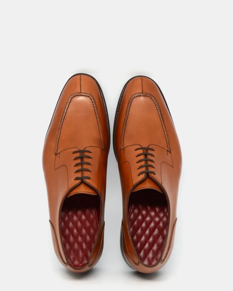 Outlet -  Norwegian - Cognac Calf - 888