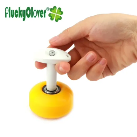 Plucky Clover Black Bearing Tool