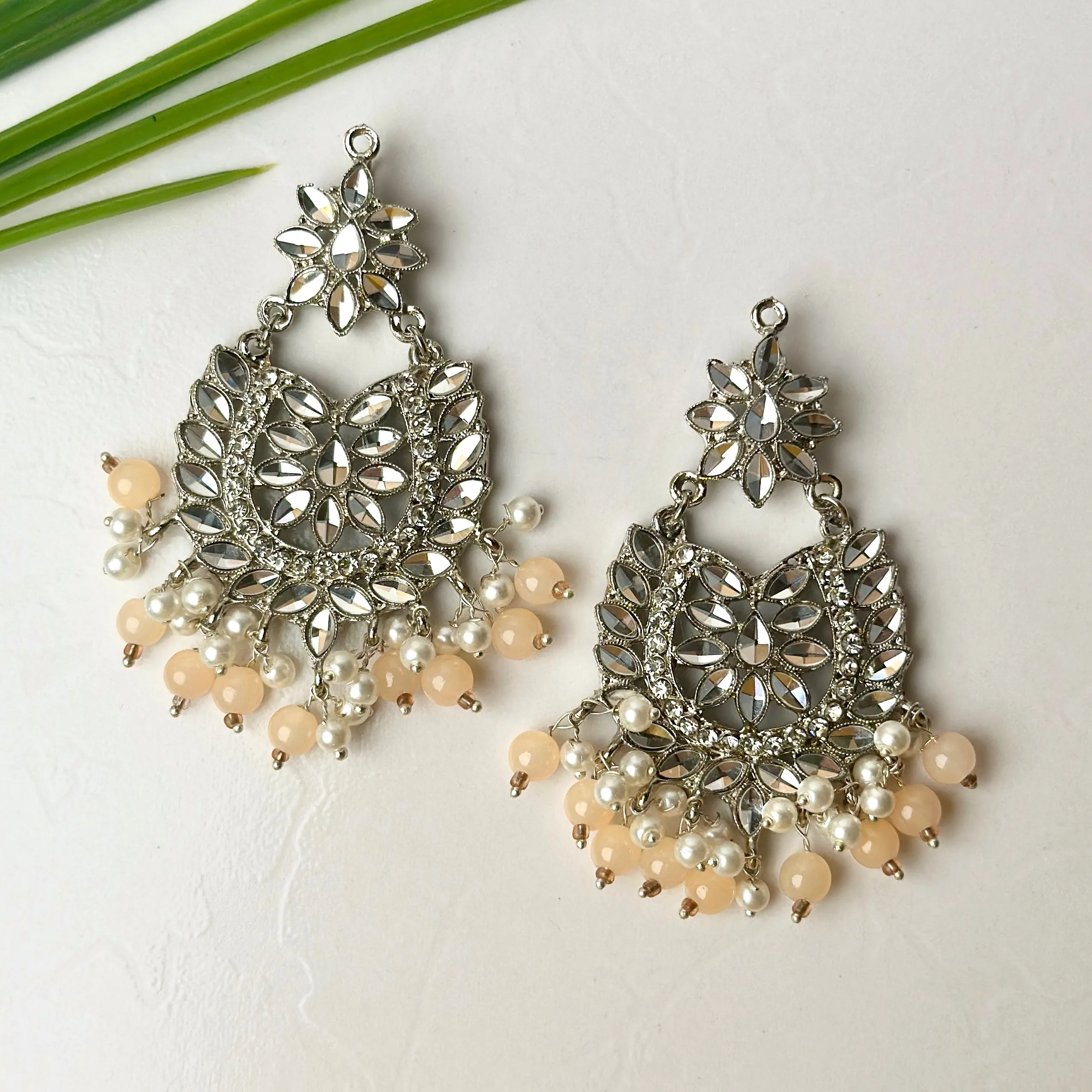 Sameera Earrings Silver (Peach)