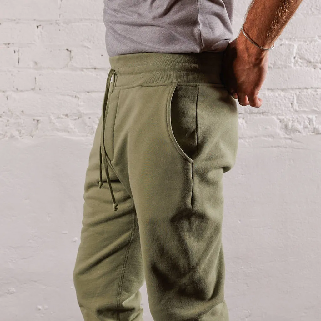 Skyline Heavyweight Fleece Jogger in Dusty Olive