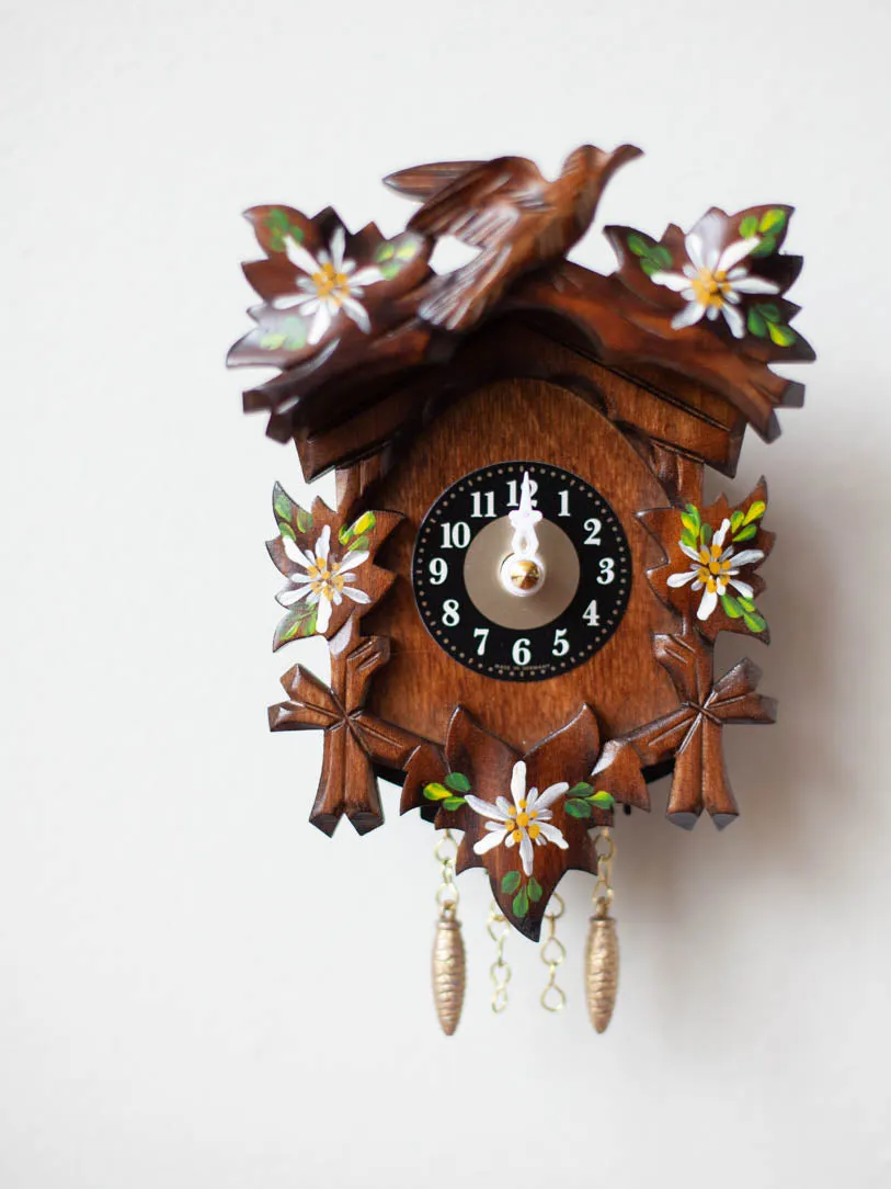 Traditional Edelweiss Cuckoo Clock